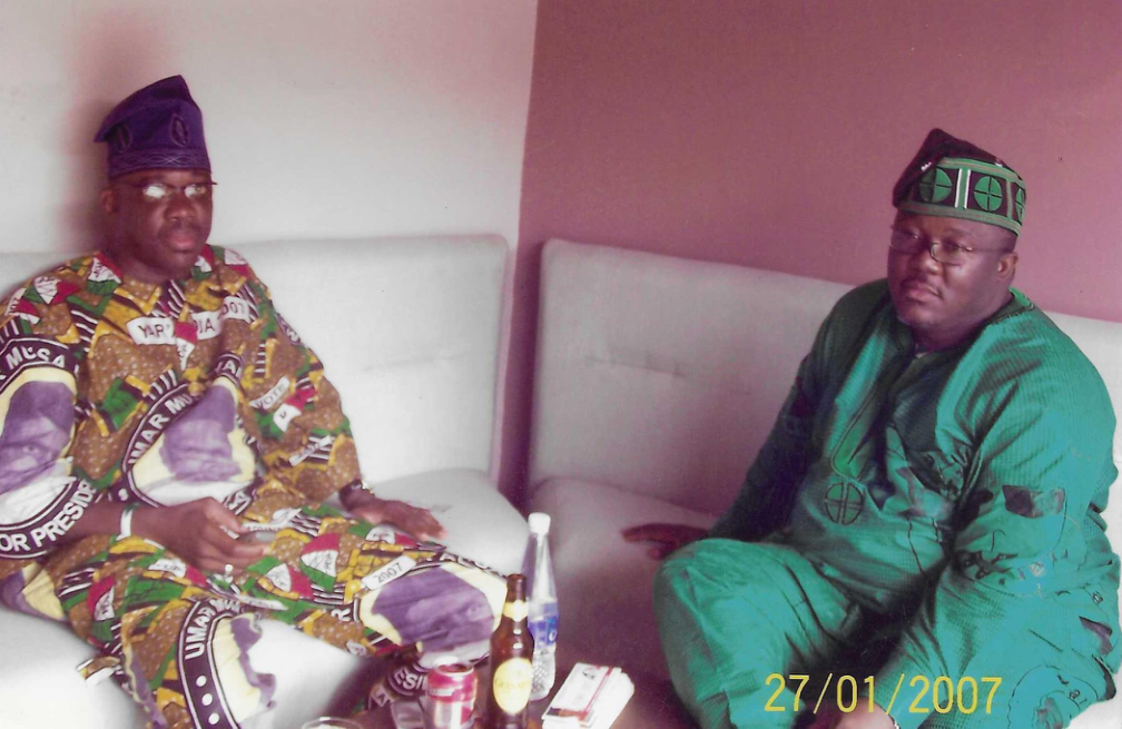 CAMPAIGN FOR SENATOR MUSILIU OBANIKLORO AS DIRECTOR OF ORGANISATION WITH HIS CHIEF TOKUNBO KAVENER