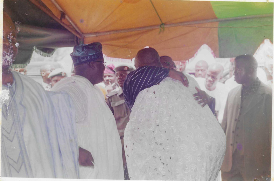 D.D WITH OMISORE,FAYOSE,AT THE BURIAL CEREMONY OF S.M AFOLABI IRE OSUN STATE