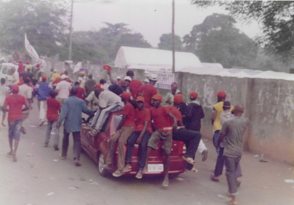 D.D WITH THE YOUTHS AT A RALLY