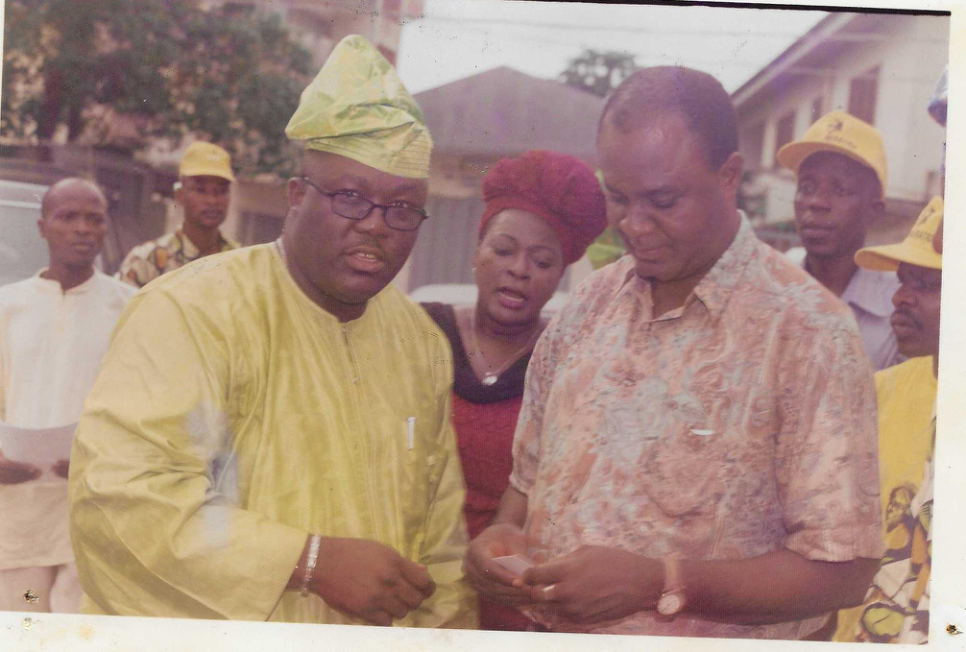 HIS EXCELLENCY WITH PRINCE KAYODE OBADIA, CHAIRMANSHIP CANDIDATE OF P.D.P IN APAPA LGA WITH MRS NIMOTA KAZEEM