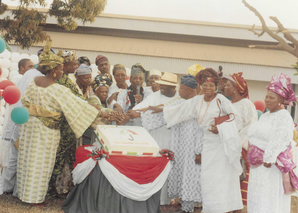 LATE IYA-OLOJA OJA OBA