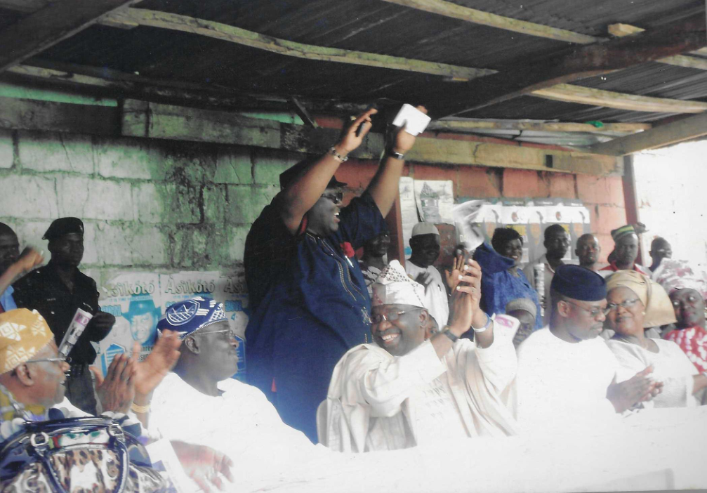 SEGUN ONI VISITS PDP SECRETARIAT GRA